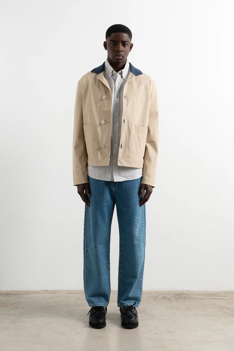 Signature jacket tan