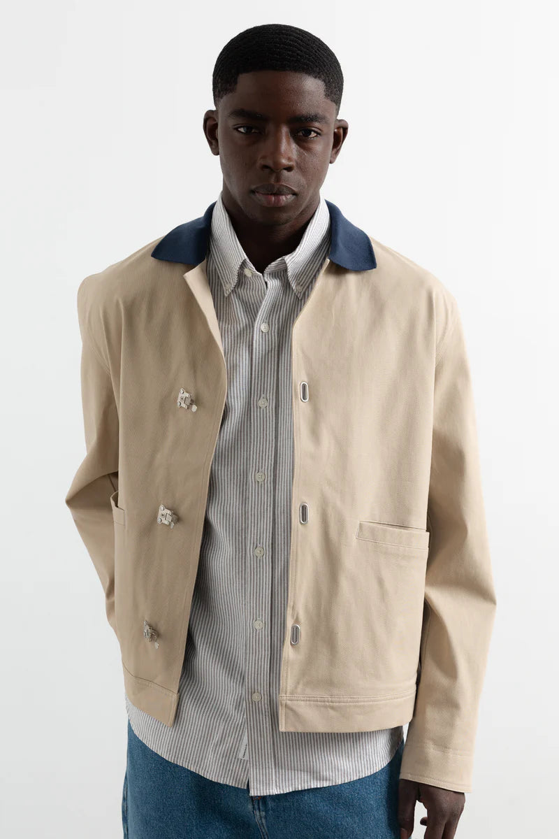 Signature jacket tan