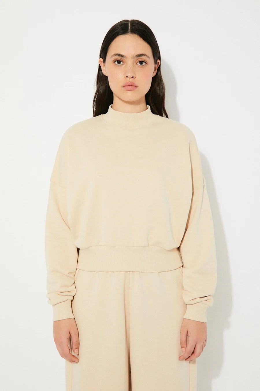 Pia beige sweatshirt