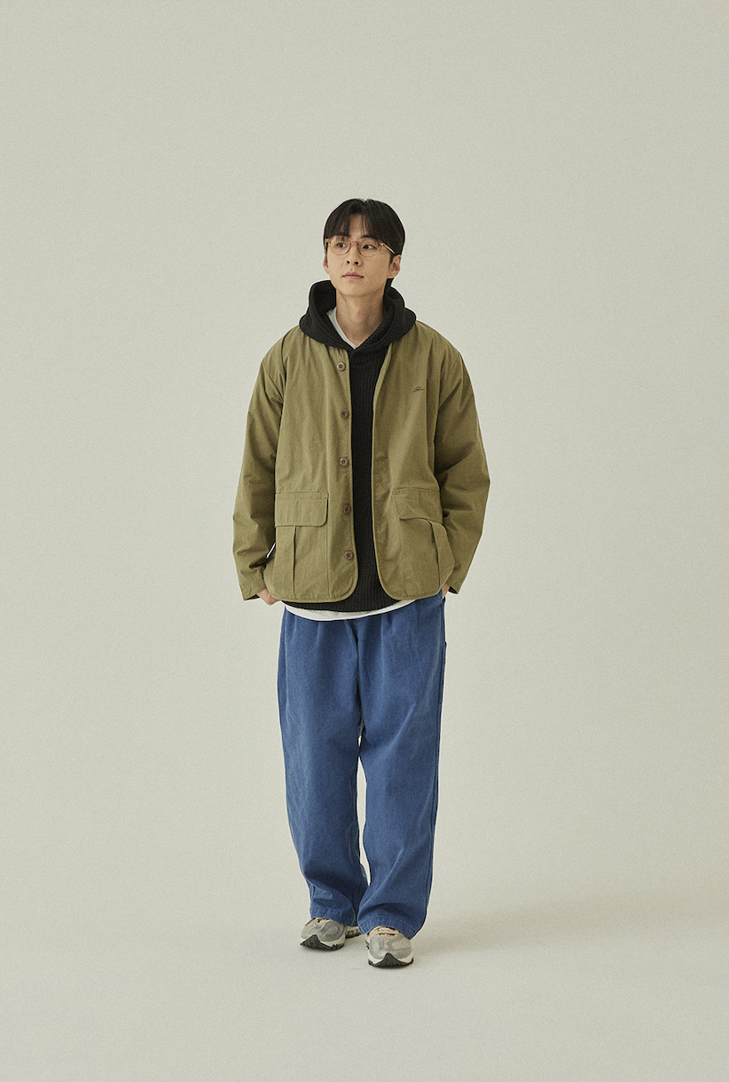 Reversible round utility jacket khaki