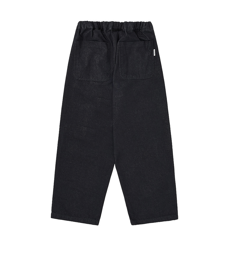Two tuck wide deep indigo denim pants