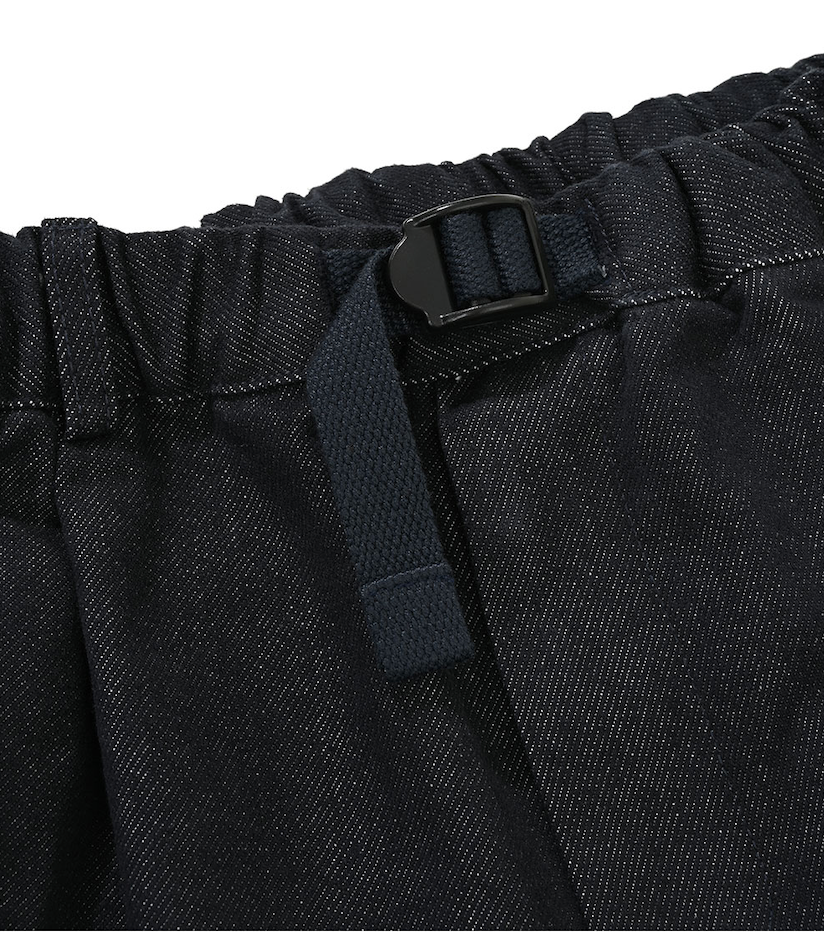 Two tuck wide deep indigo denim pants