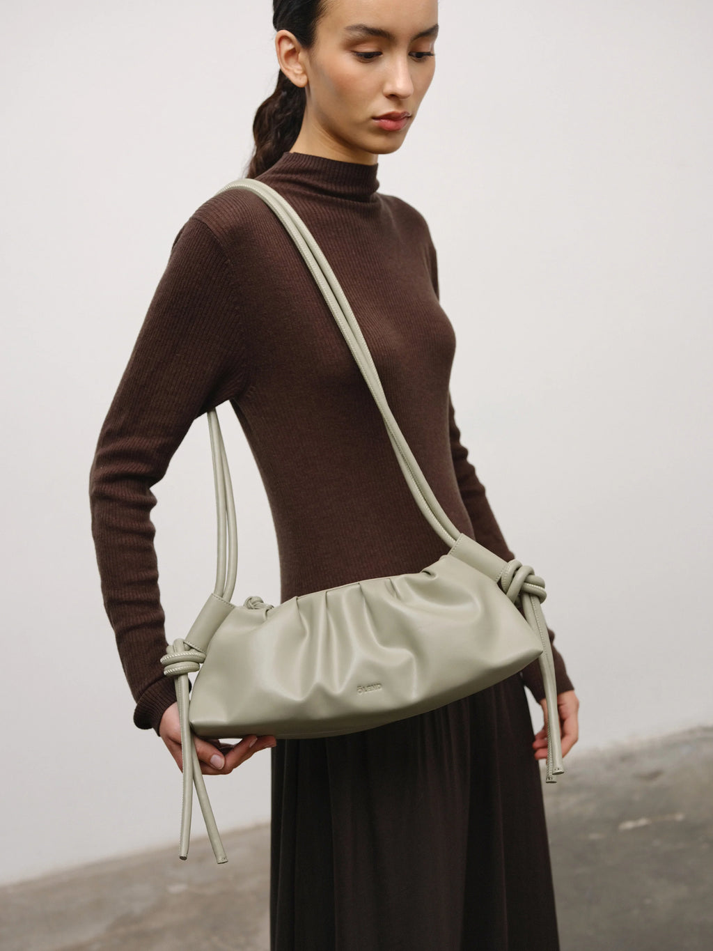 Sage dumpling bag