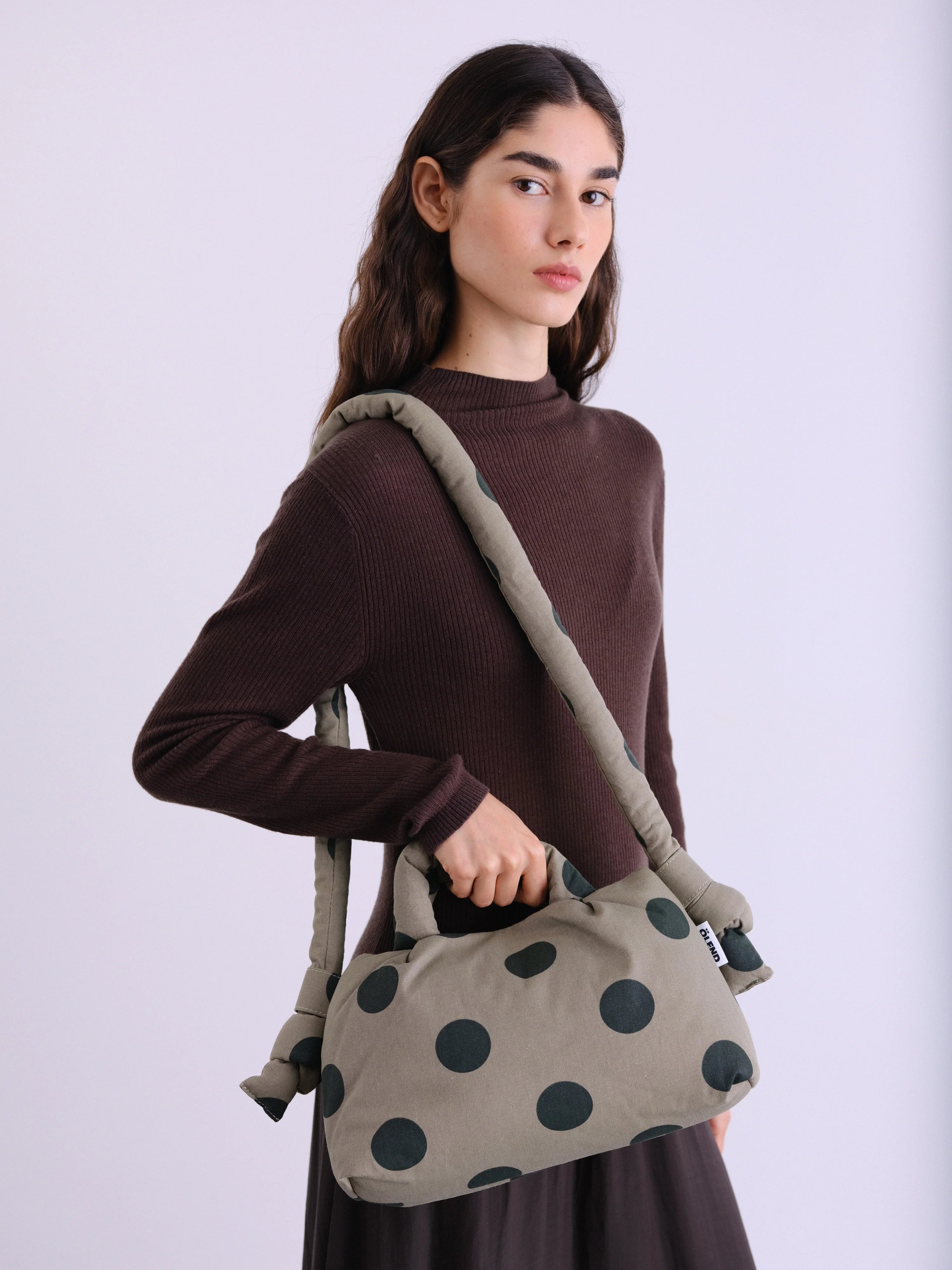 Mini Ona bag dots forest green sage