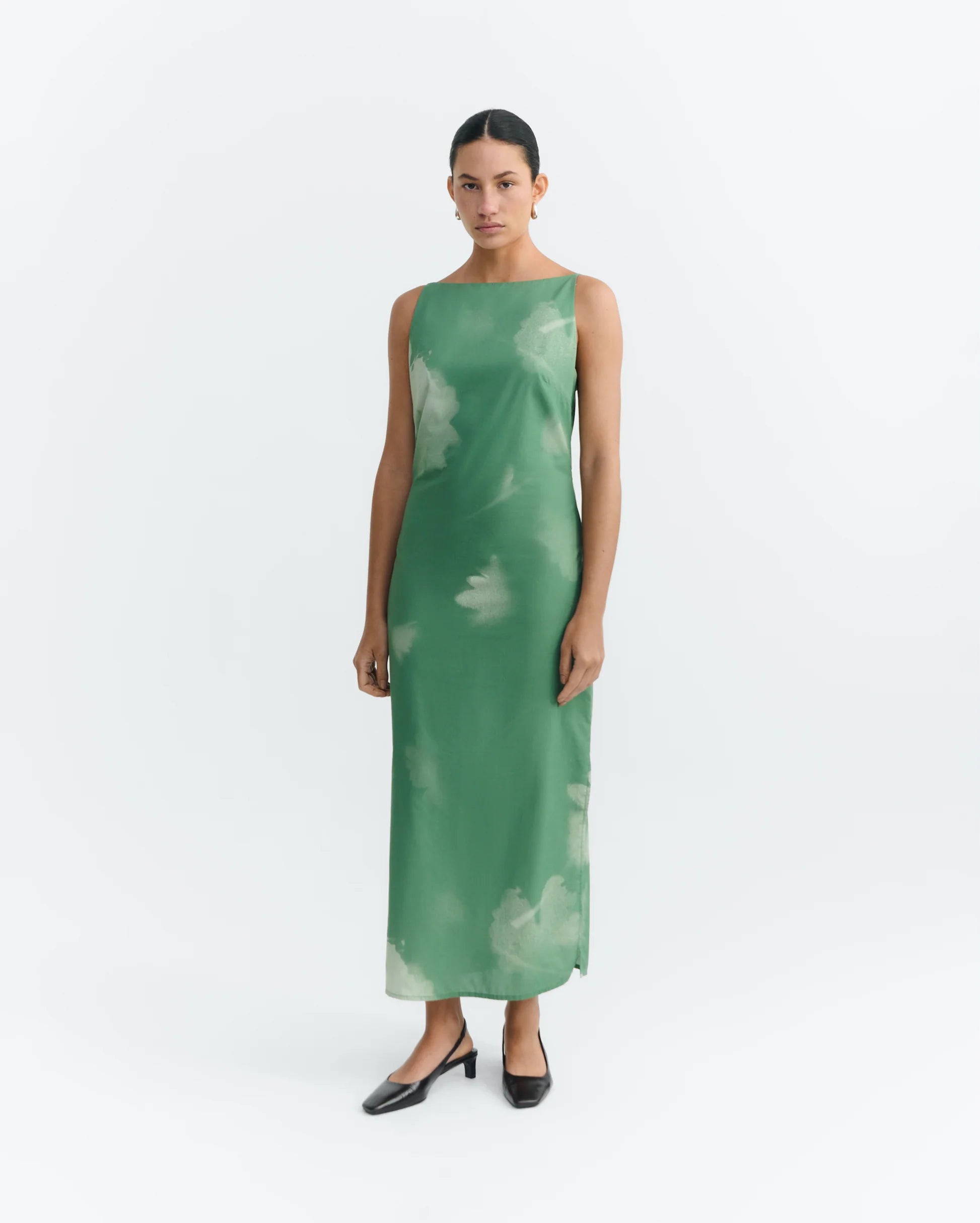 Sunniva long green dress