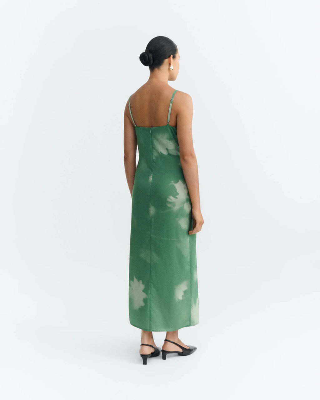 Sunniva long green dress