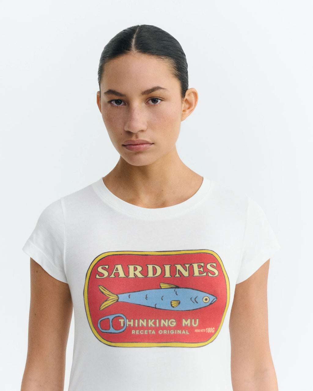 Mirna sardine tea white
