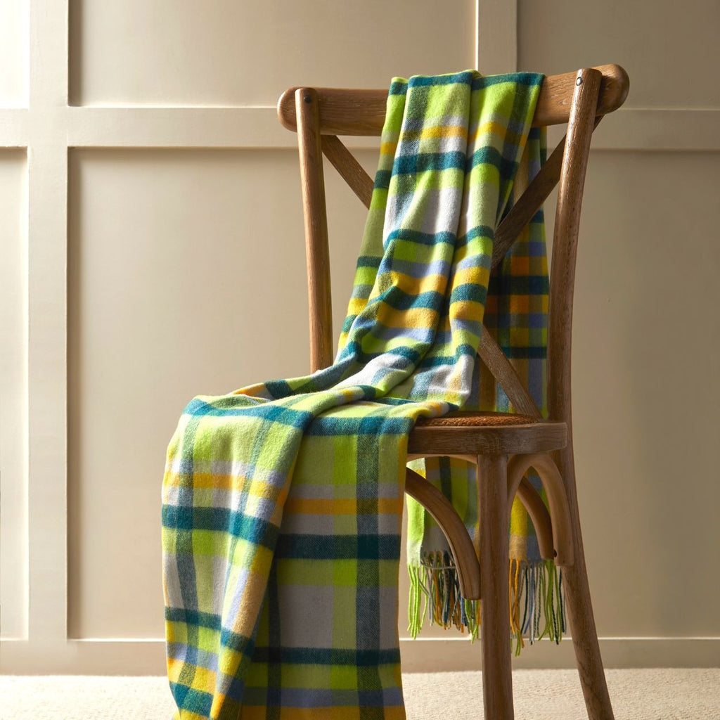 Green virgin wool throw