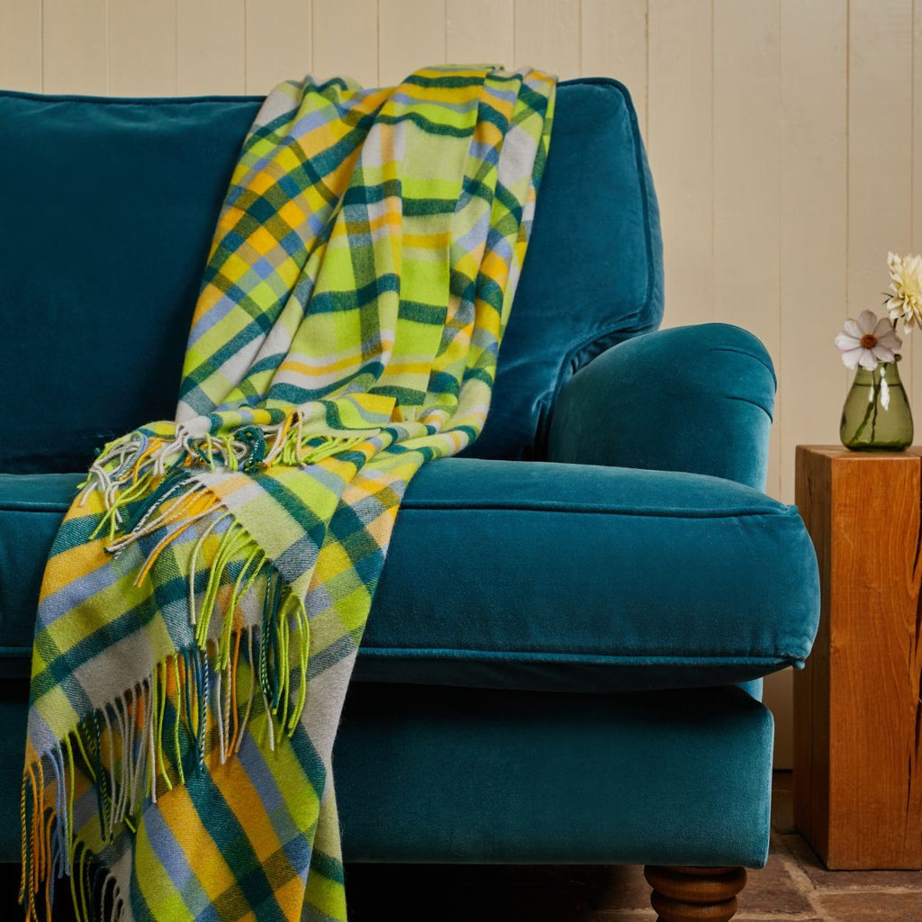 Green virgin wool throw
