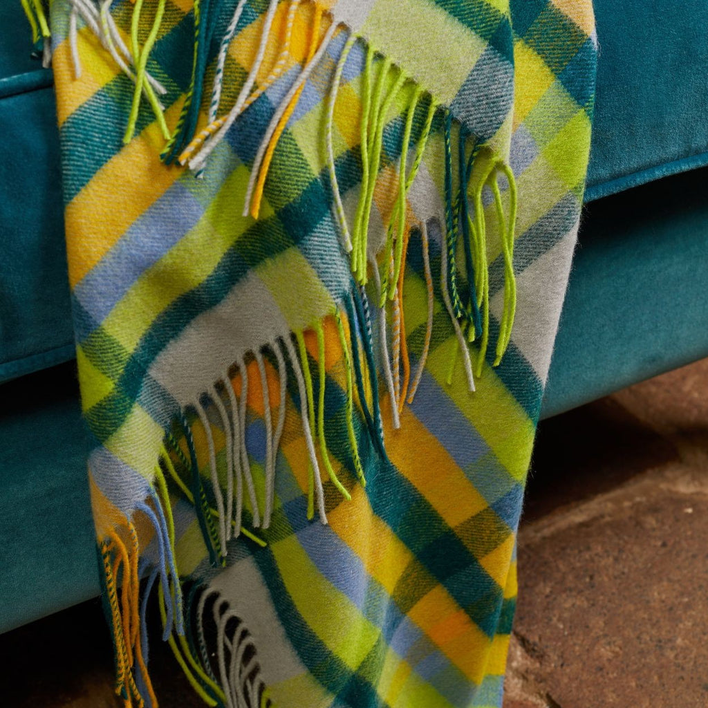Green virgin wool throw