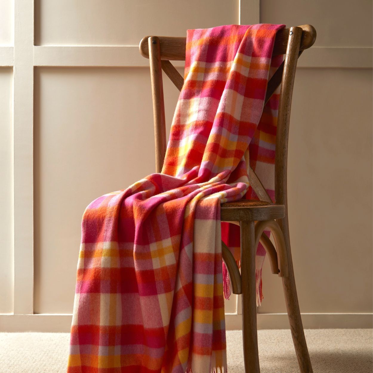Pink virgin wool throw