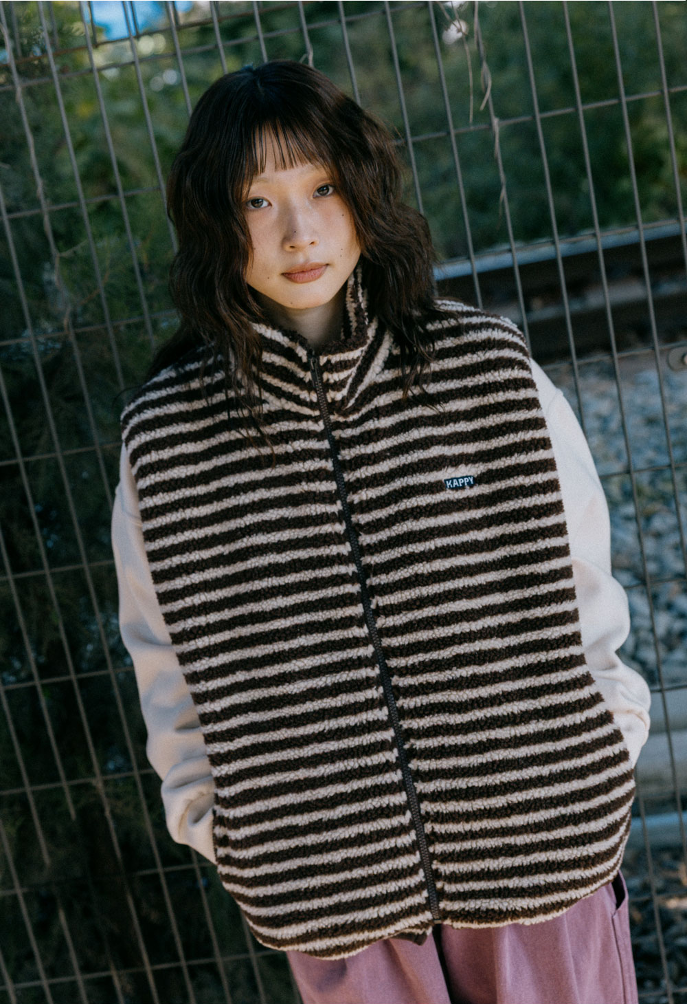 Stripe fleece zipper vest brown