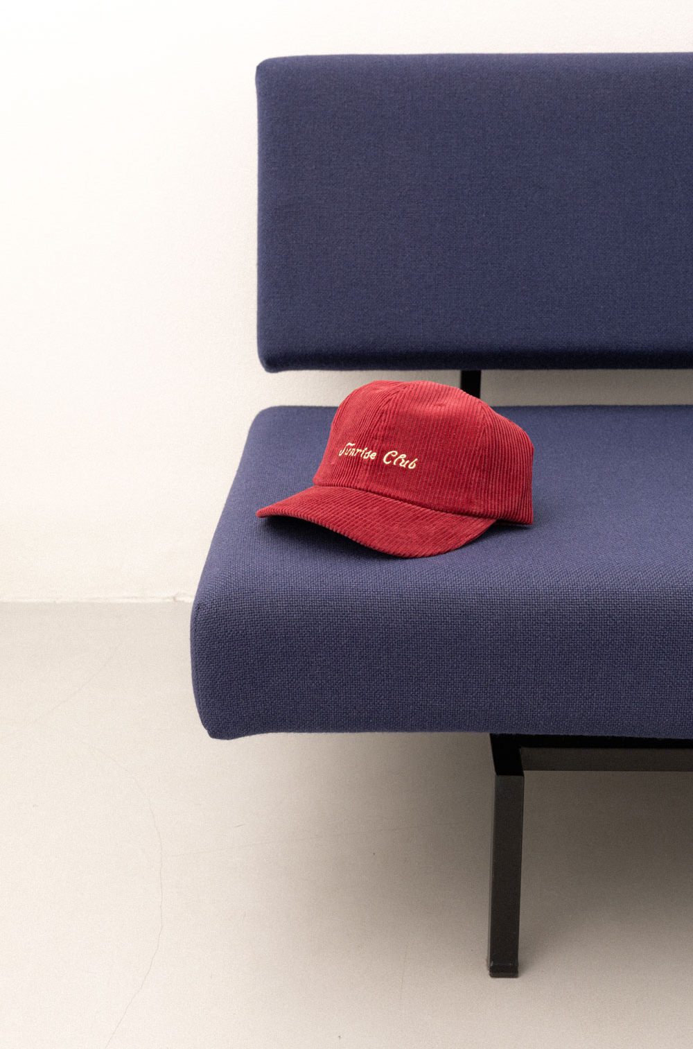 Corduroy sunrise club cap red