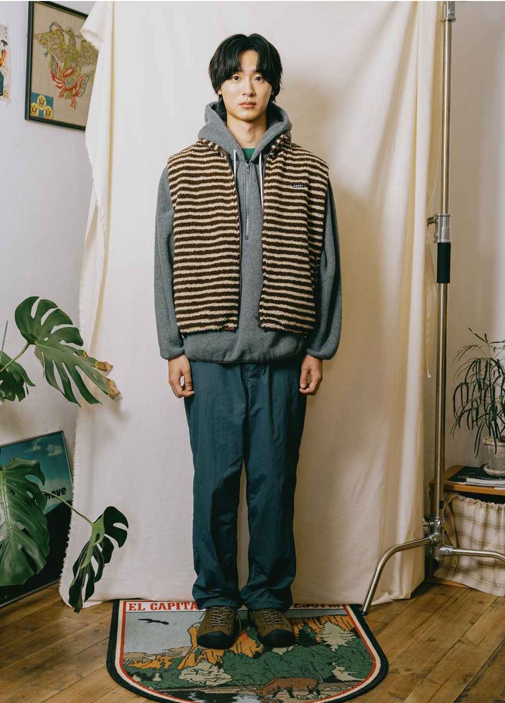Stripe fleece zipper vest brown