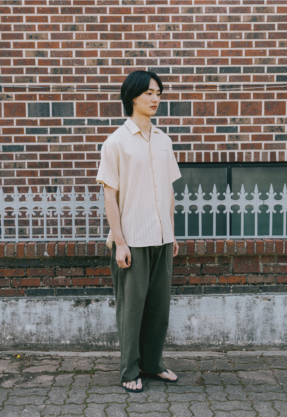 Jacquard open collar shirt light beige