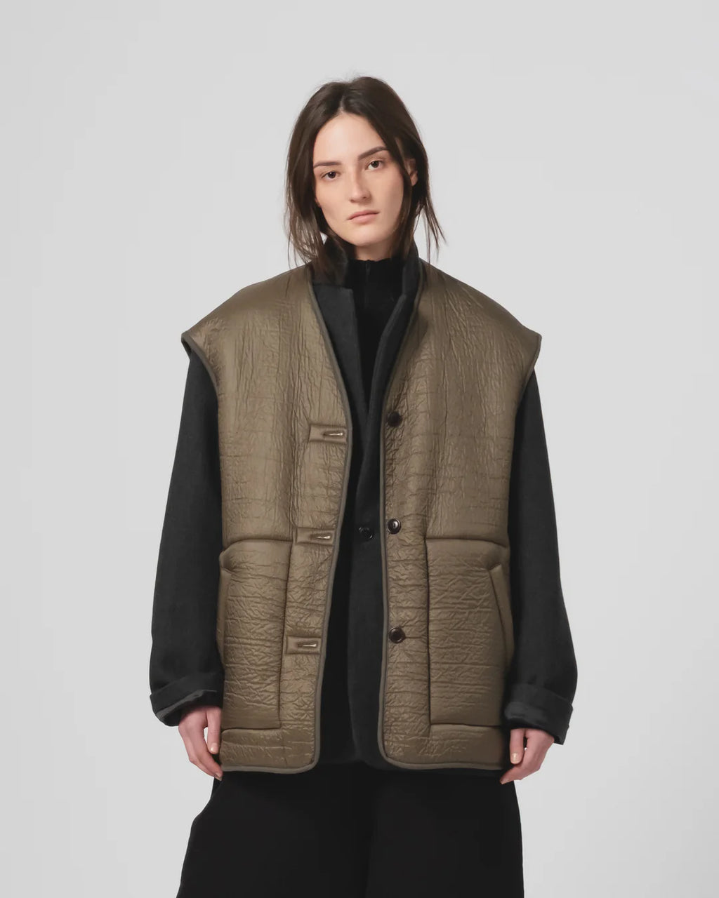 Ridge Vest Nylon Down Fossil Green / Off White